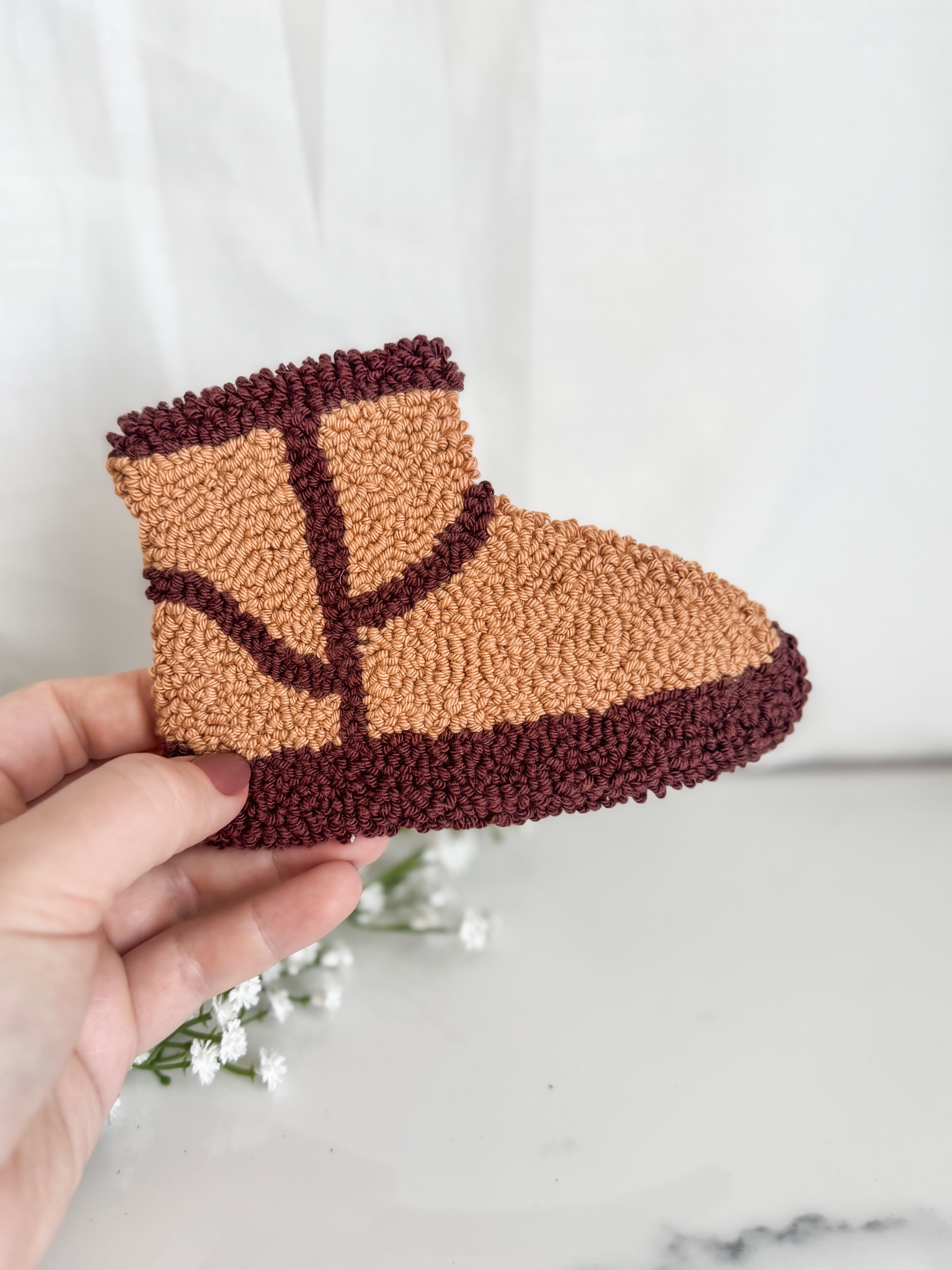 Winter Boot Mug Rug