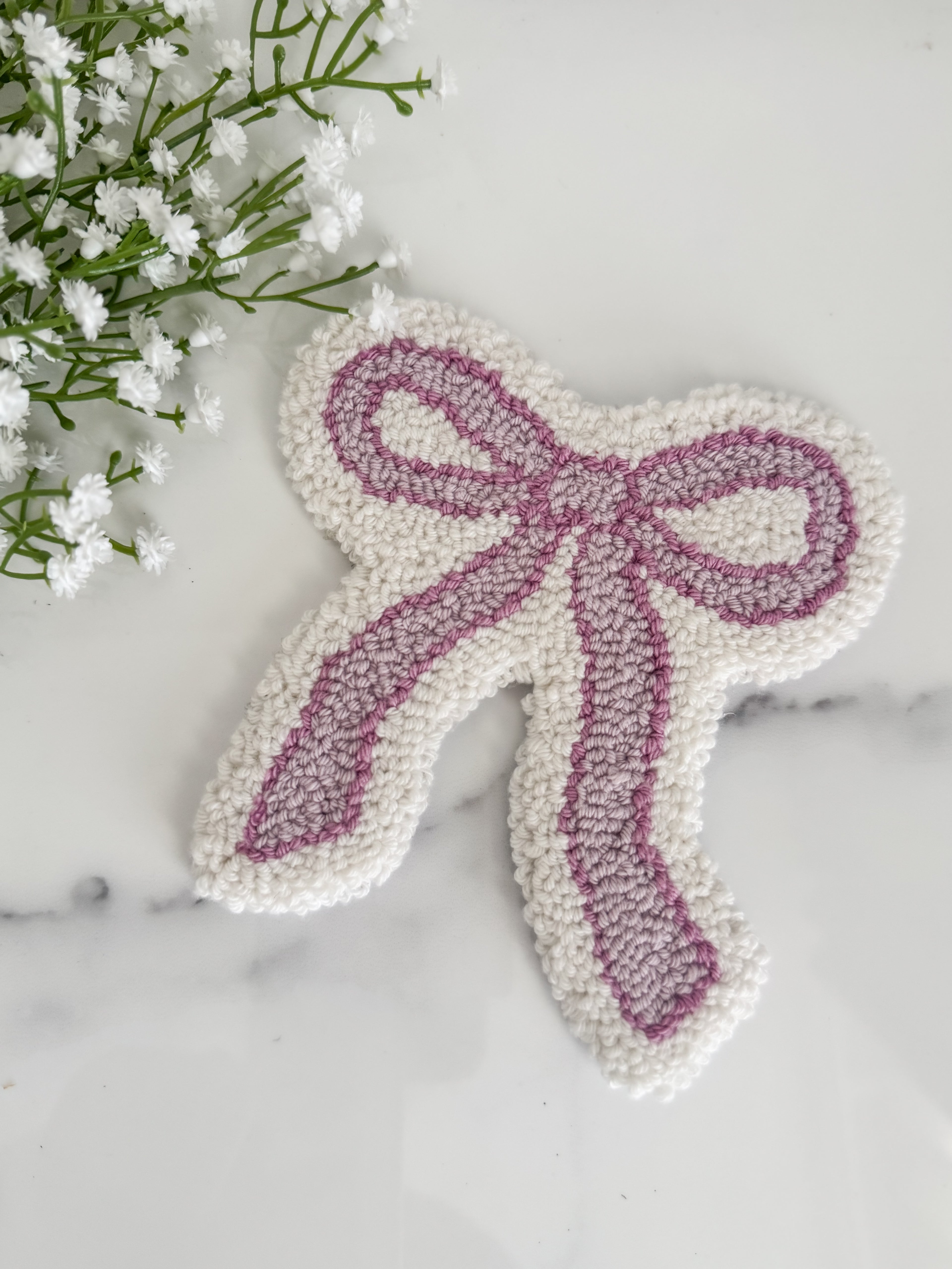 Long Bow Mug Rug