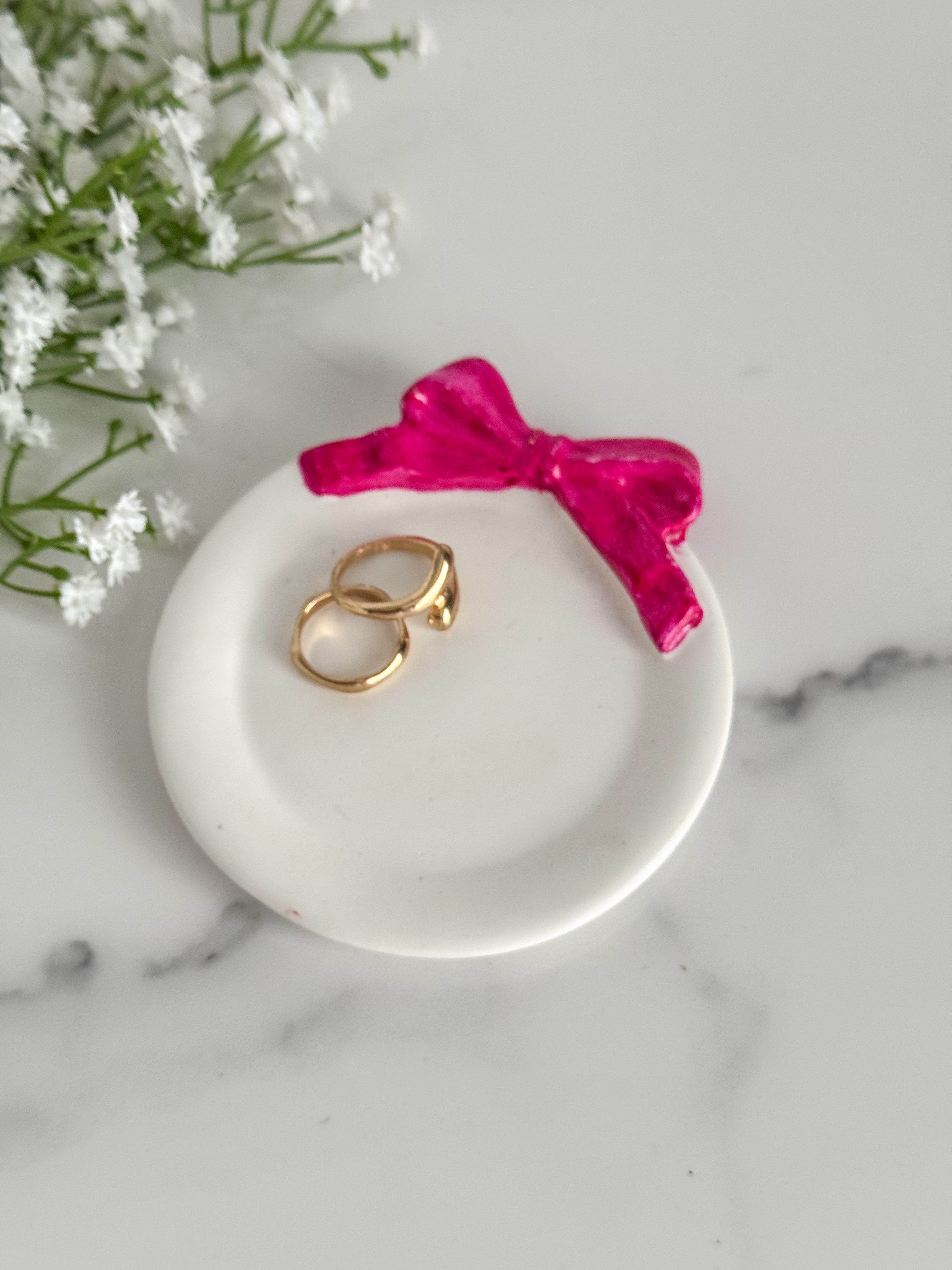 Circle Bow Tray