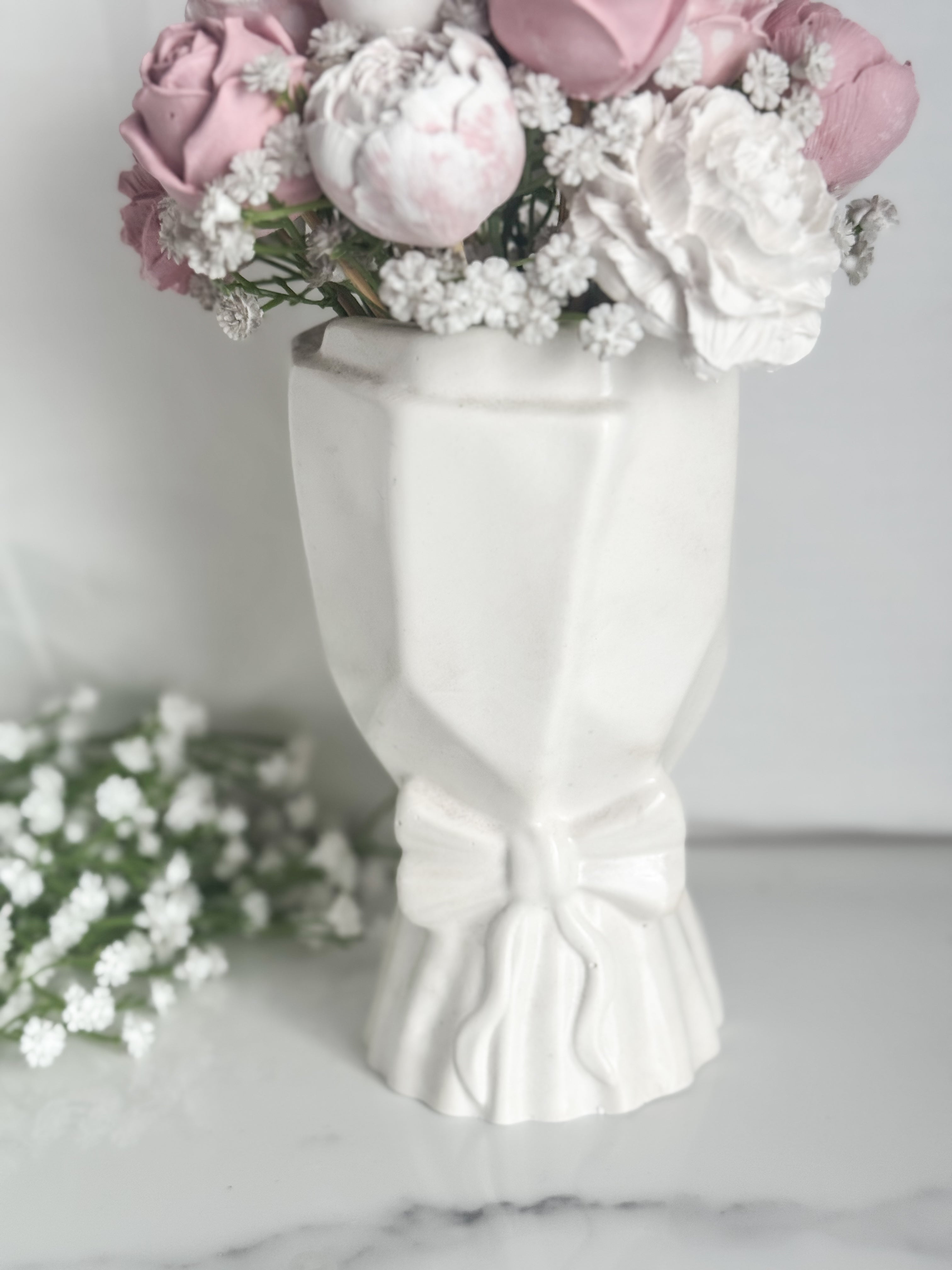 Bow Vase Large