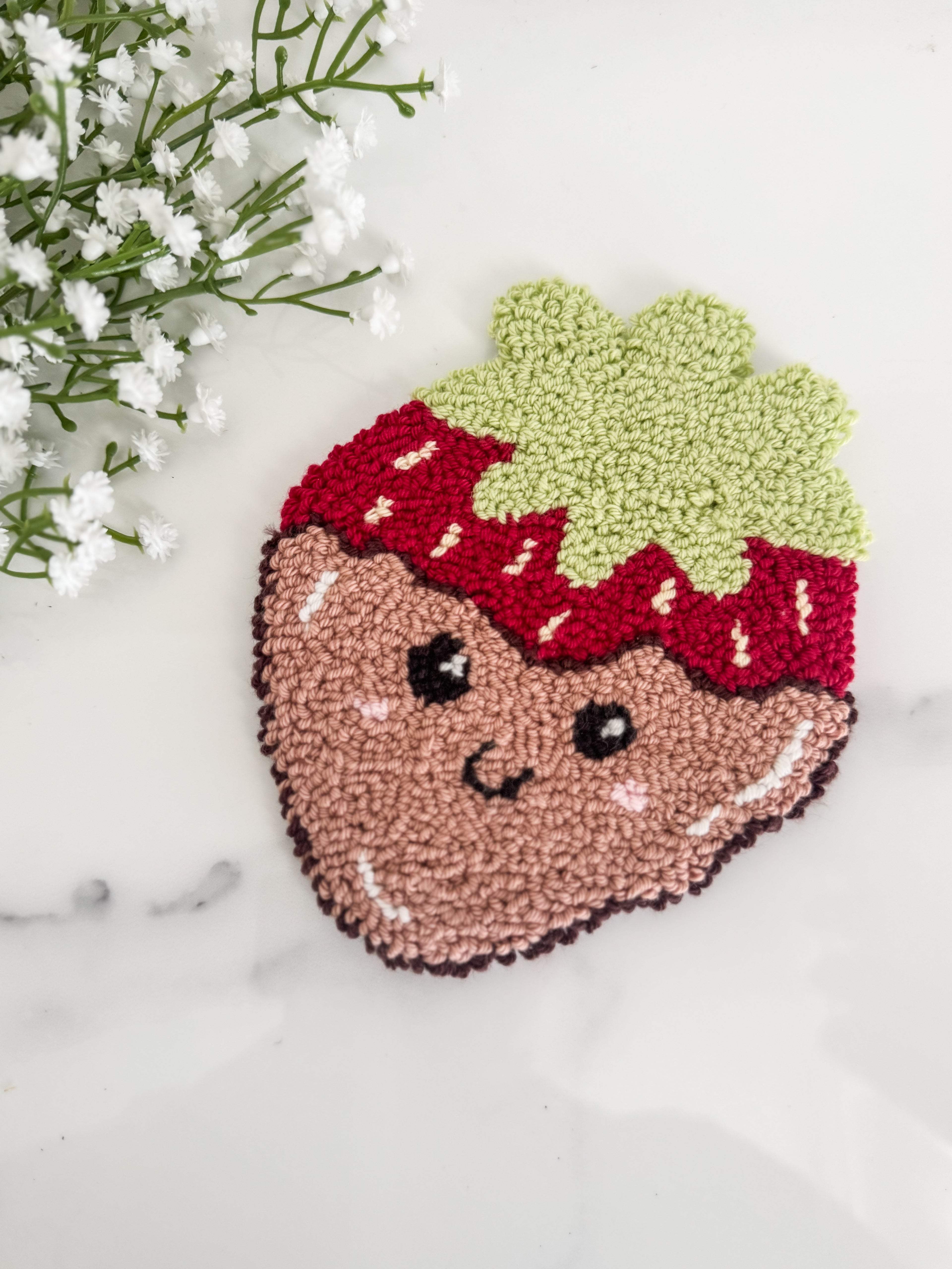 Chocolate Strawberry Mug Rug