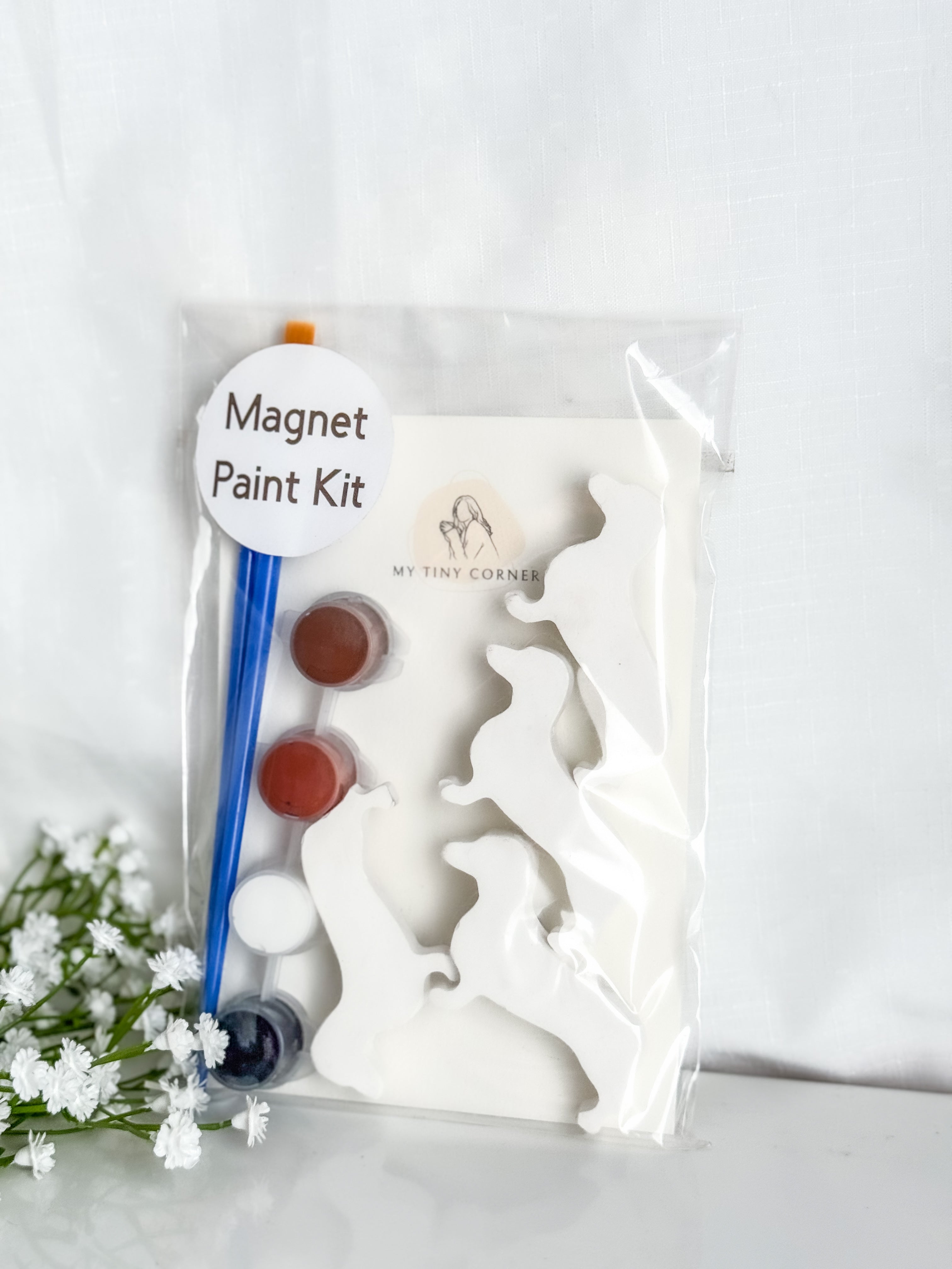 Sausage Dogs Magnet Paint Kit