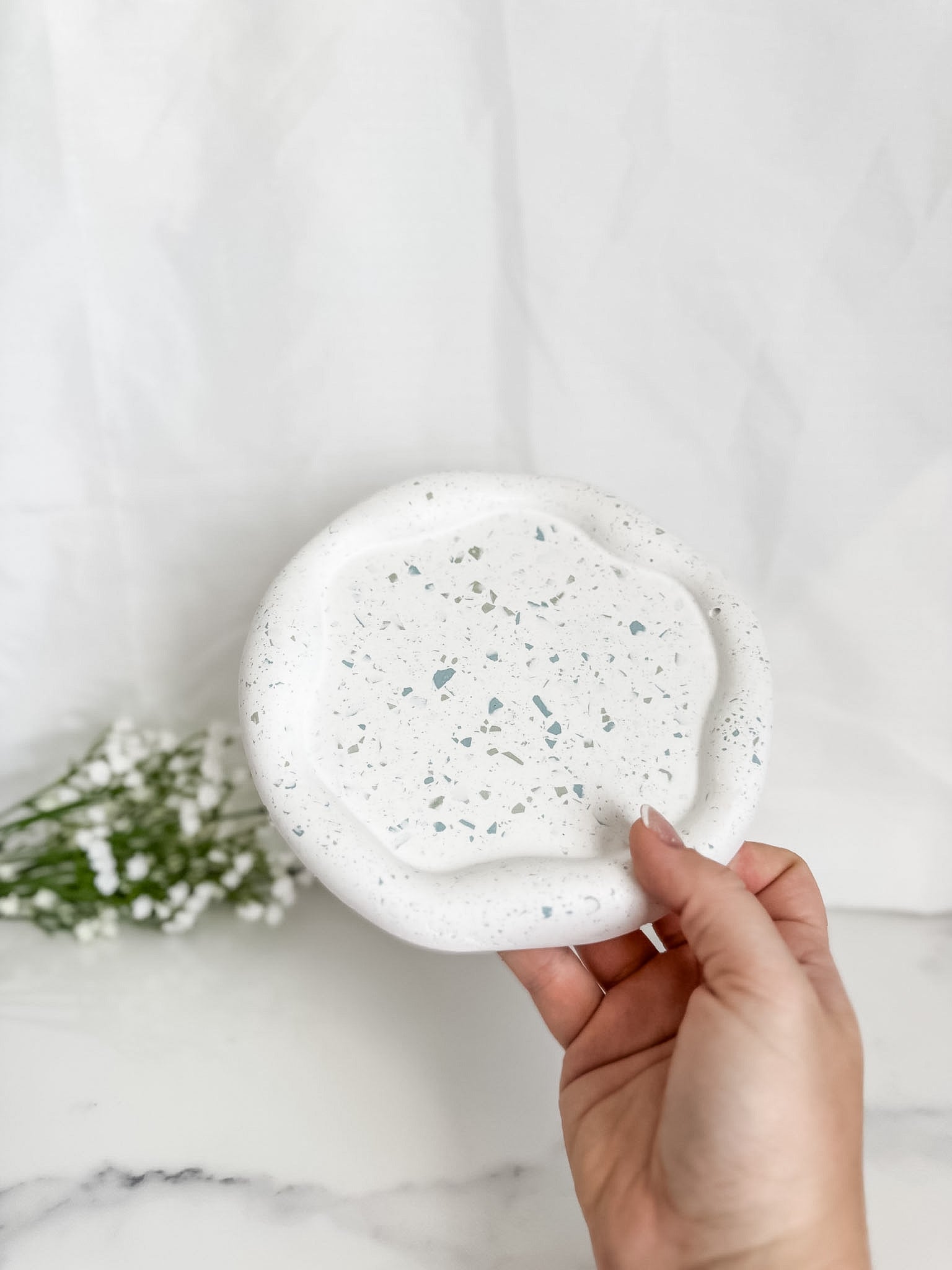 Cloud Edge Tray