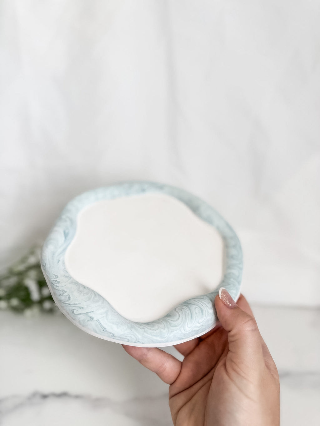 Cloud Edge Tray