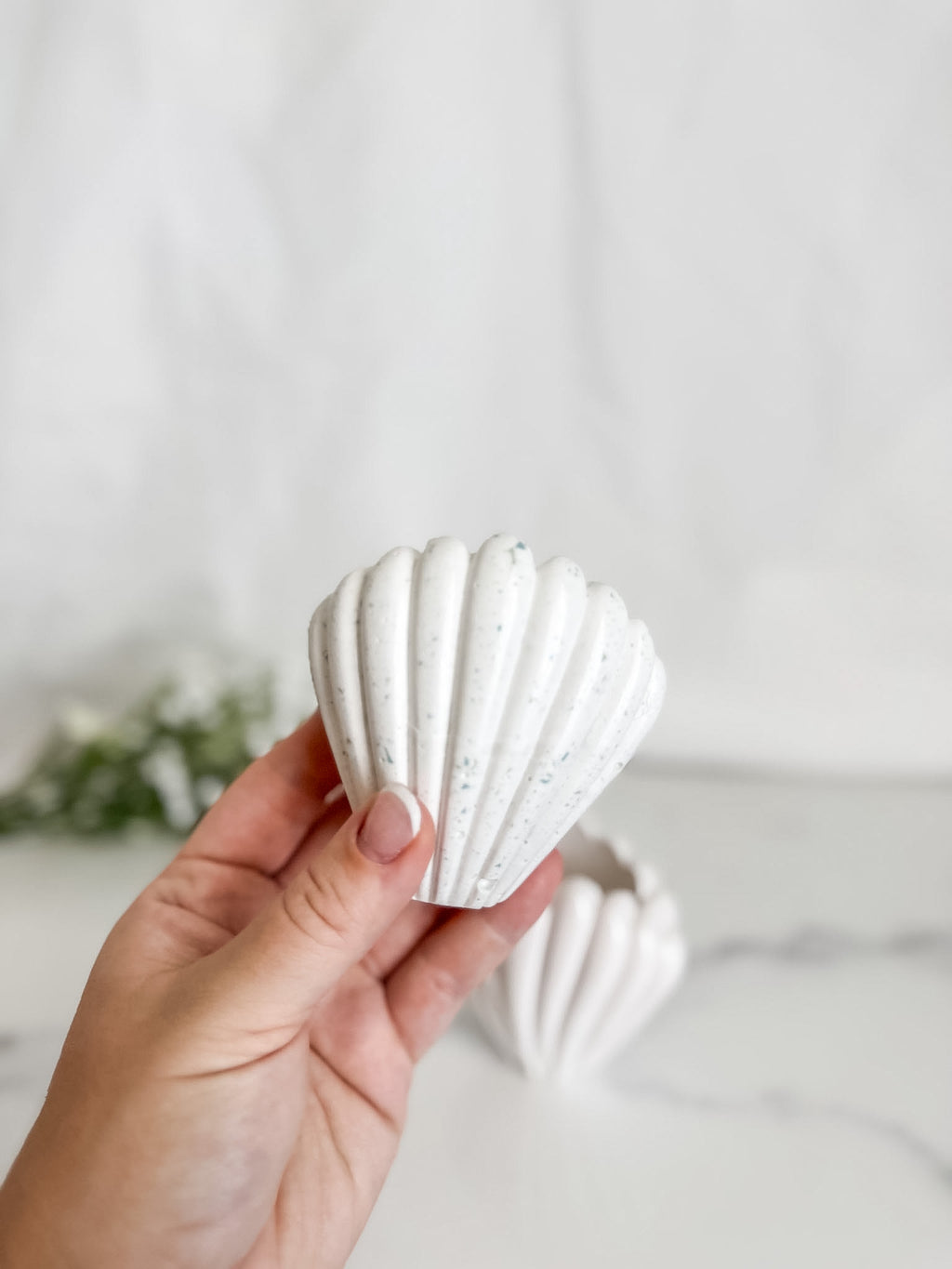 Small Clam Vase