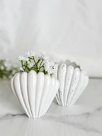 Small Clam Vase