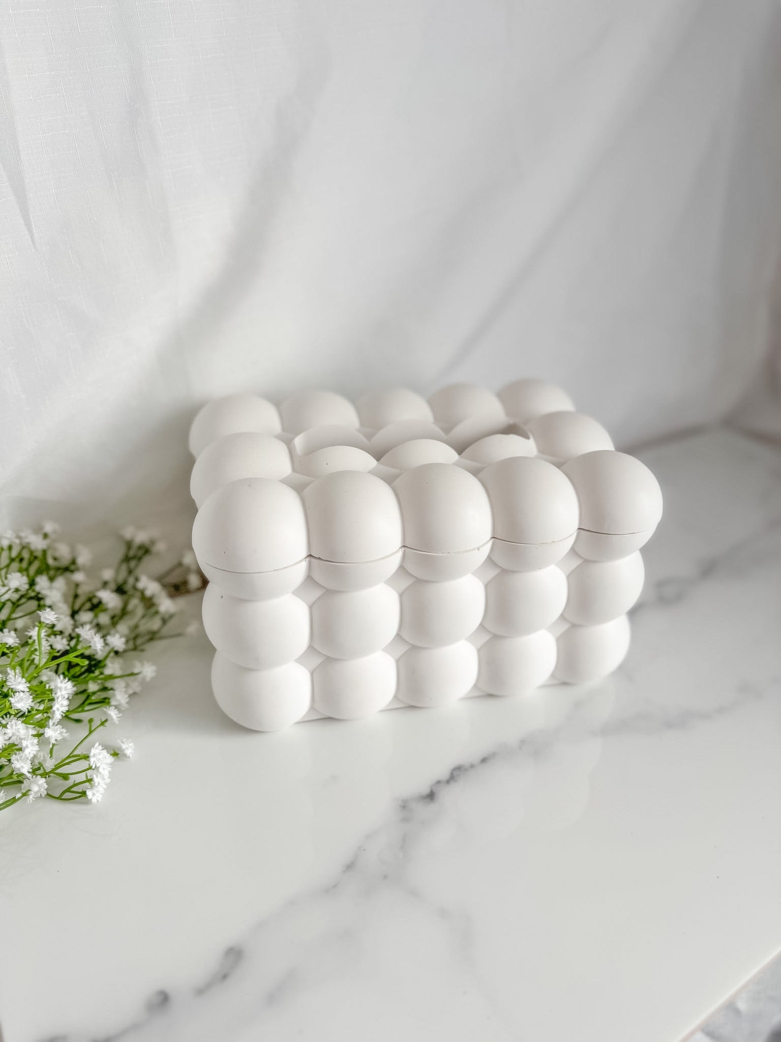 Bubble Tissue Box Holder