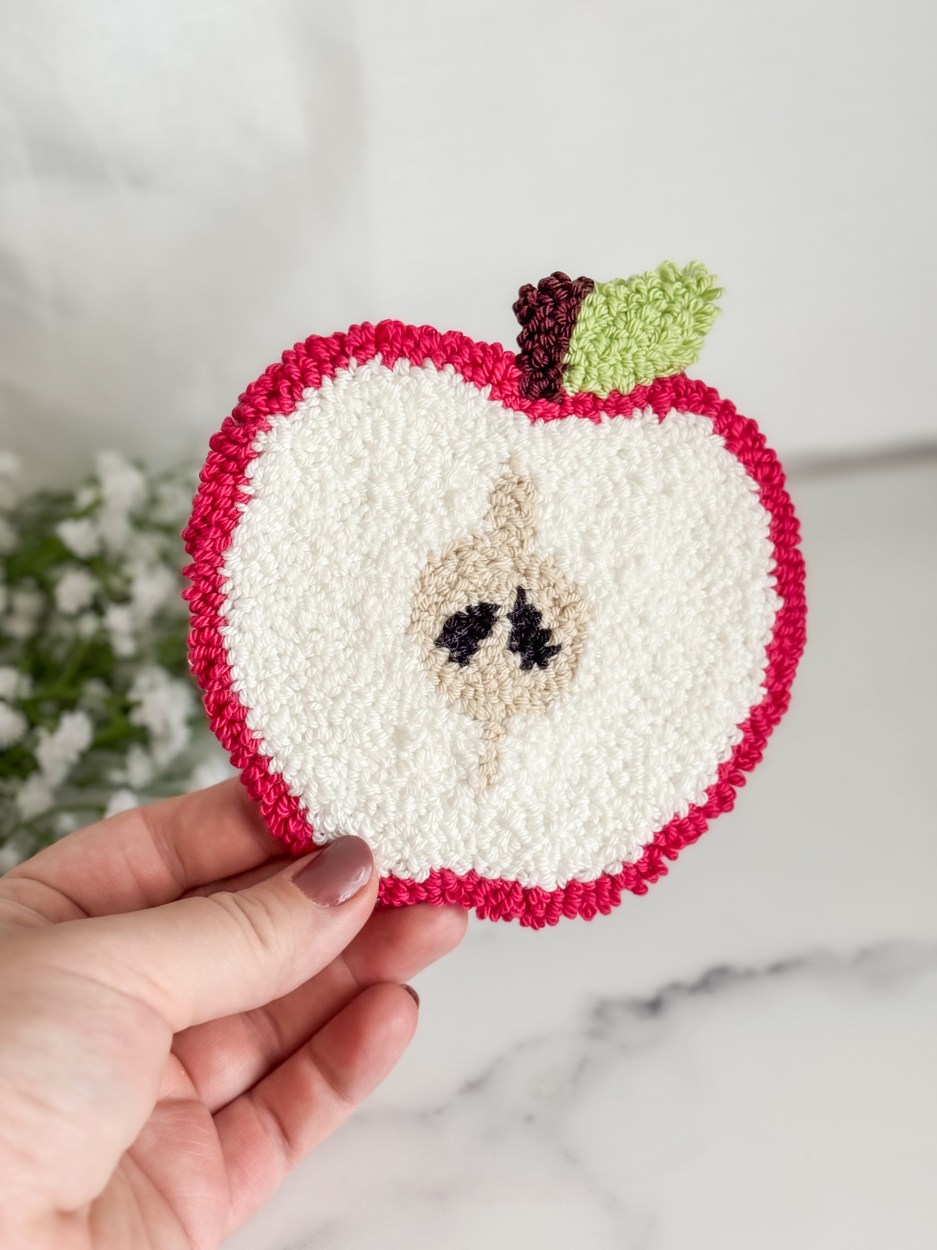 Apple Mug Rug