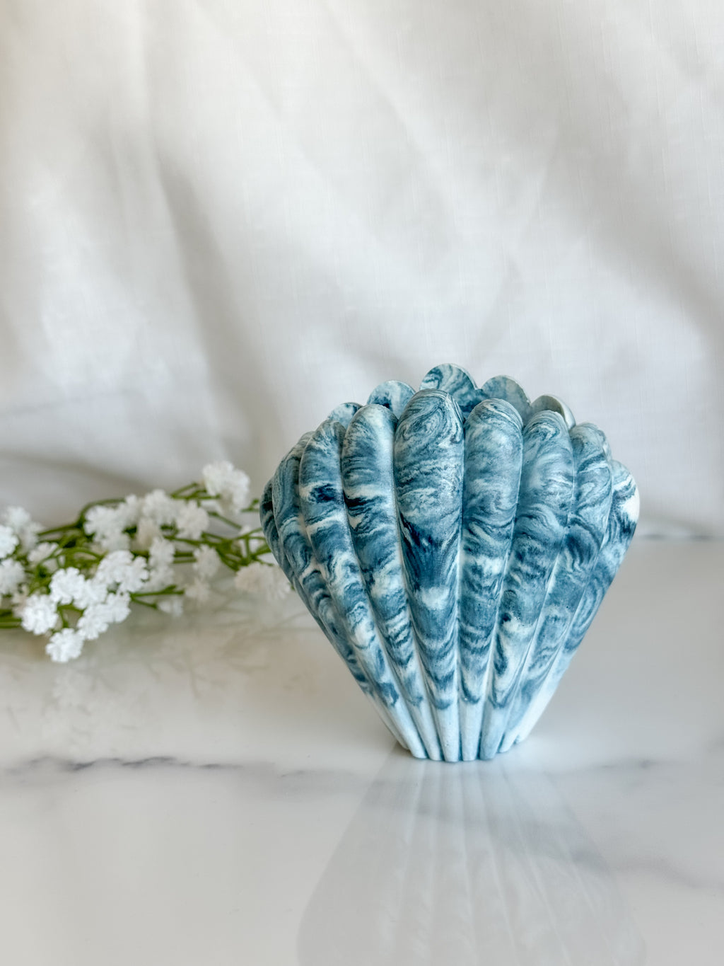 Small Clam Vase