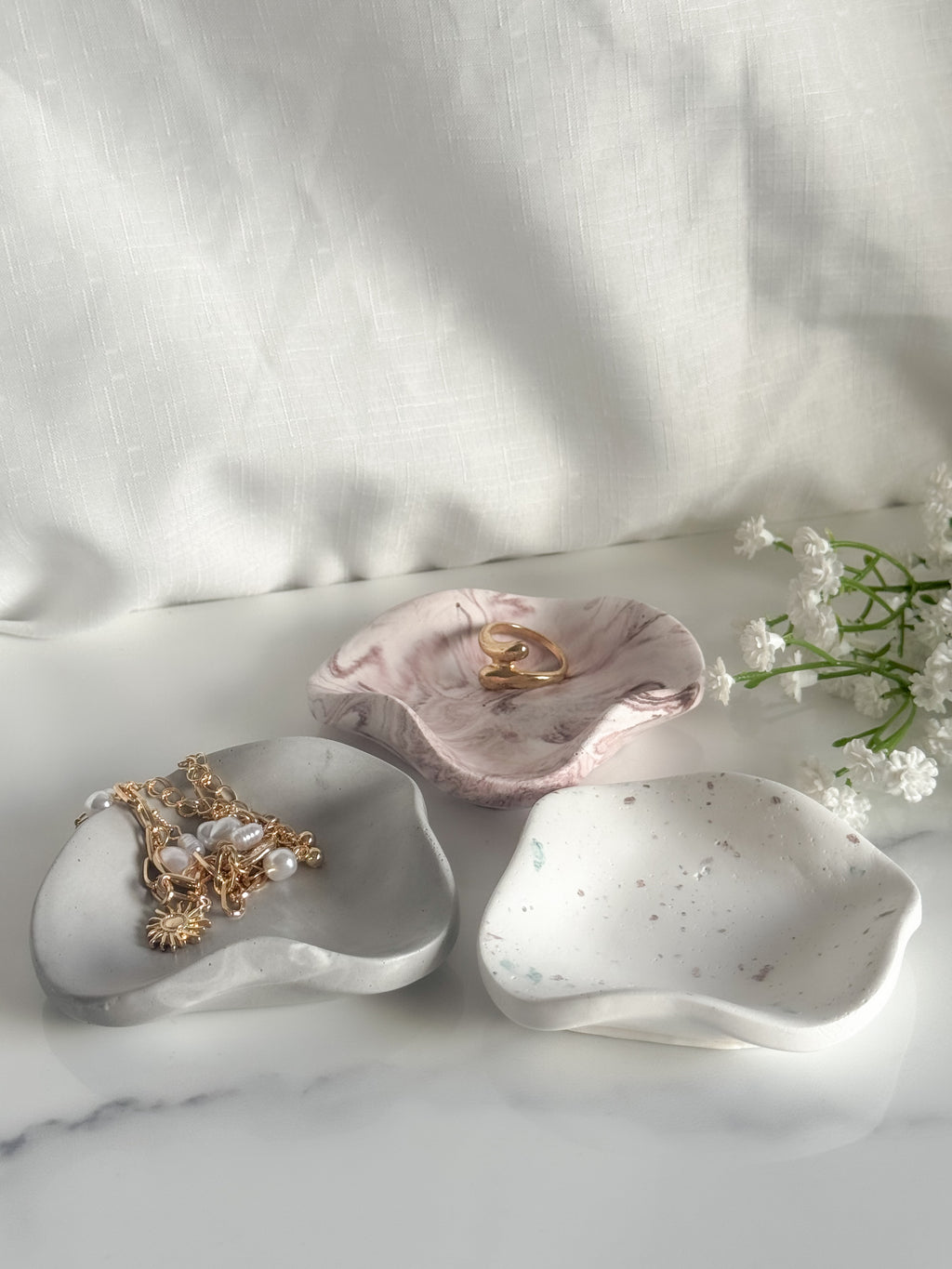 Wavy Ring Dish