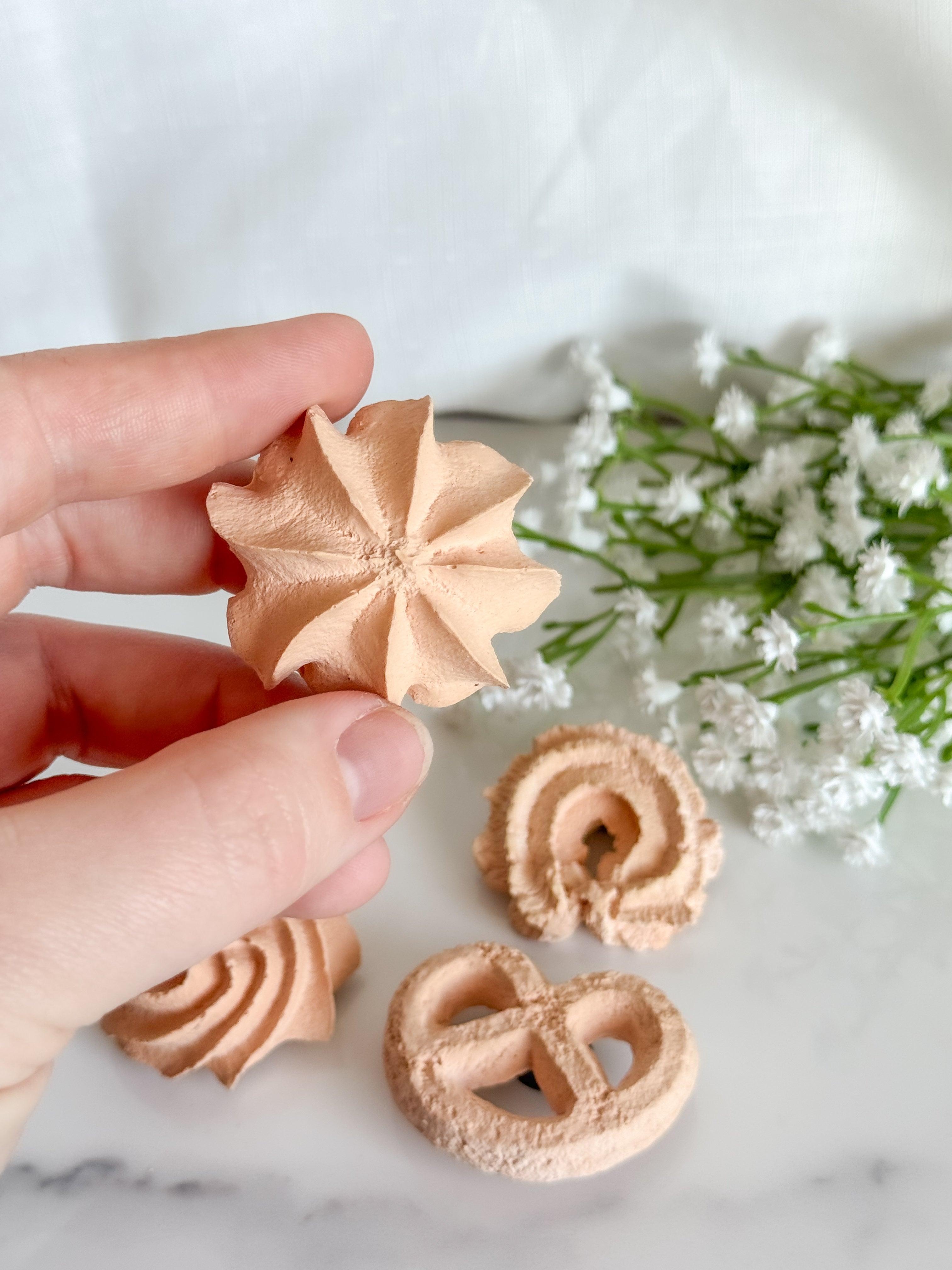 Grandma Biscuit Tin Magnet Set of 4