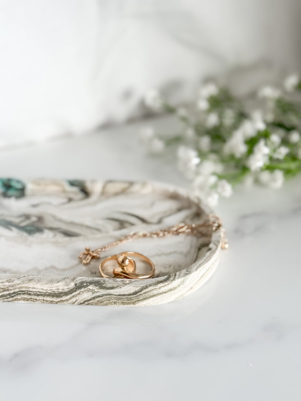 Oval Tray